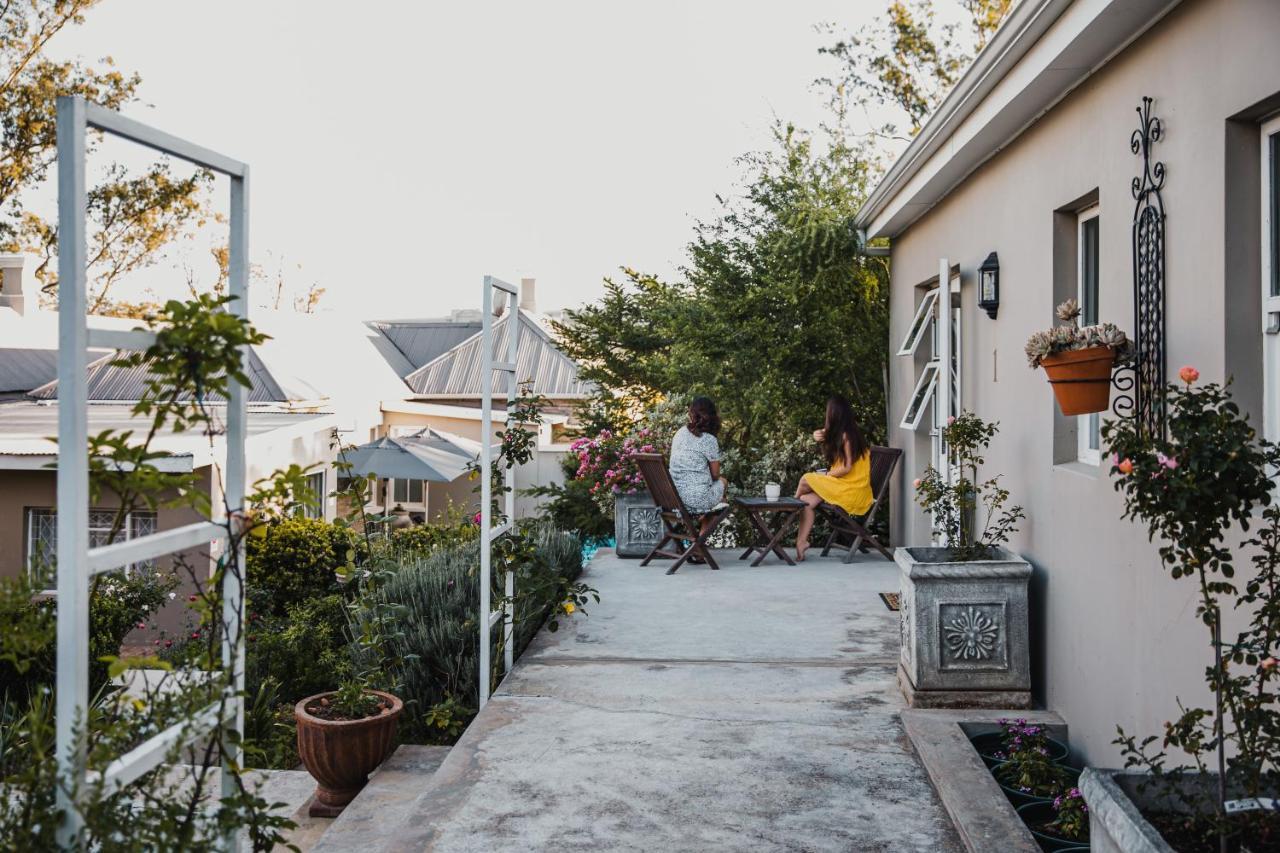 グラハムズタウン Cornerstone Manor Bed & Breakfast エクステリア 写真